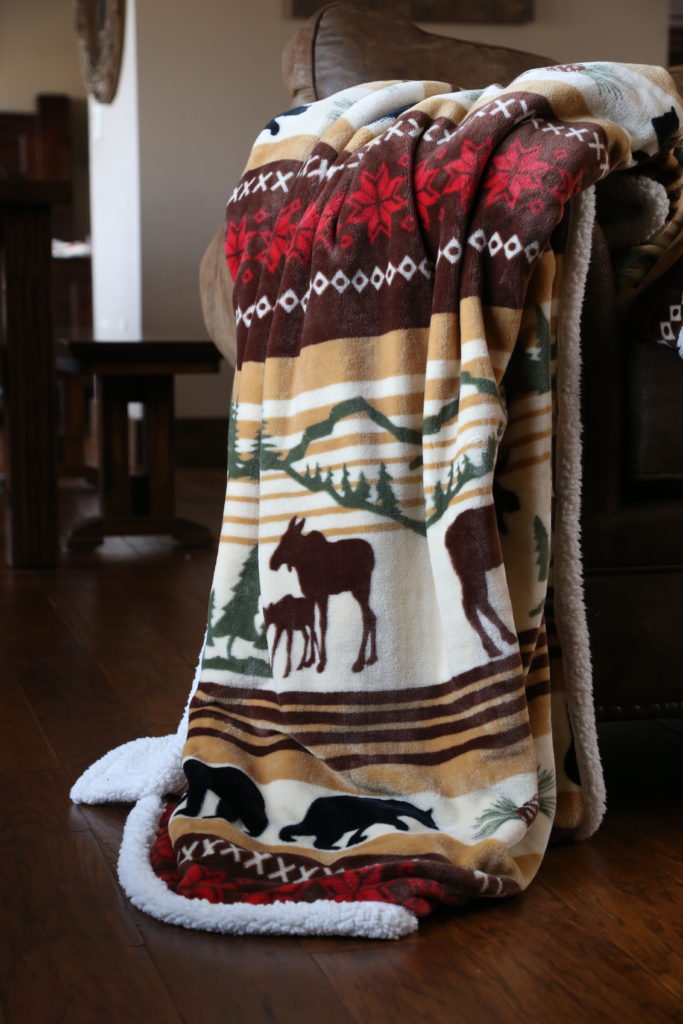 Carstens Hinterland Blanket Throw