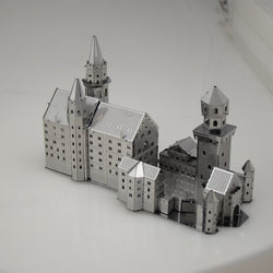 Metal Works Metal Marvels- Neuschwanstein Castle 3D Laser Cut Model