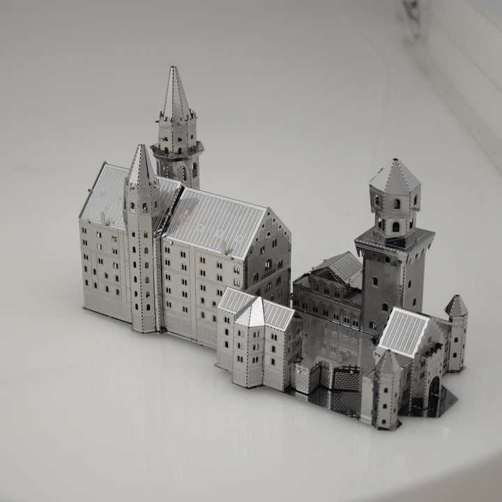 Metal Works Metal Marvels- Neuschwanstein Castle 3D Laser Cut Model