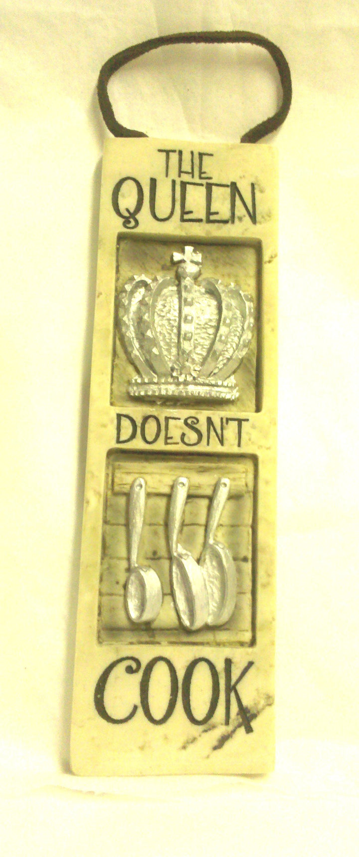 Slim Plaques with Leather Hanger- Queen